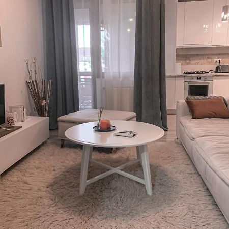 Apartment 2 Rooms Luxury Bucarest Exterior foto