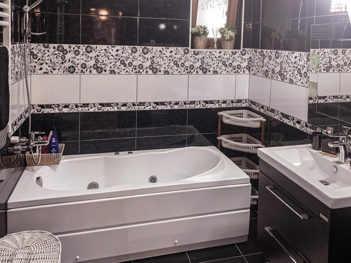 Apartment 2 Rooms Luxury Bucarest Exterior foto