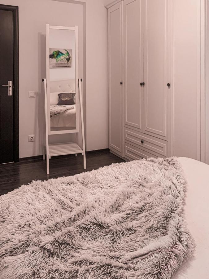 Apartment 2 Rooms Luxury Bucarest Exterior foto